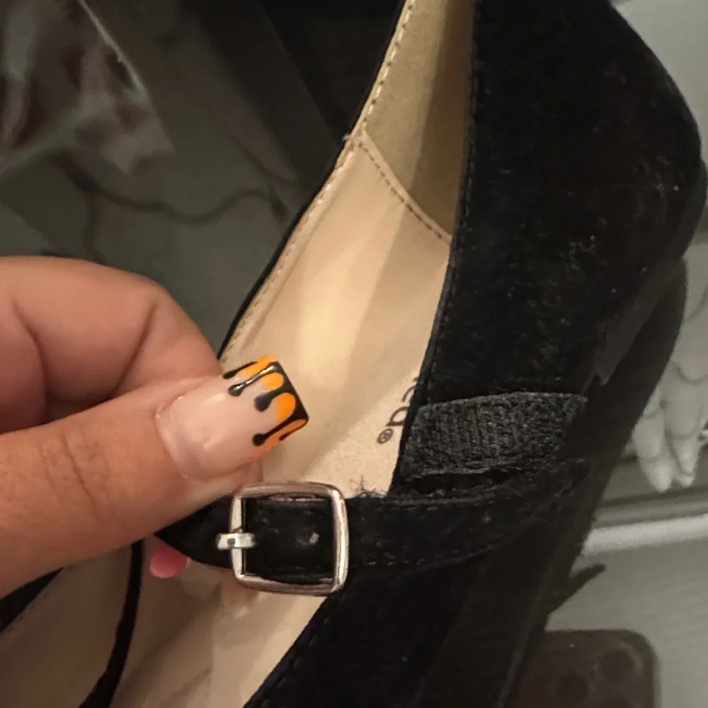 Cityclassified Black T-Strap‎ Loafers
